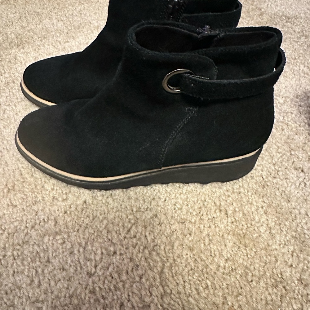 Clarks Collection Women's 7 M Sharon Spring Boot Black Suede Wedge Side Zip Shoe - Picture 7 of 8